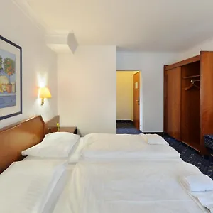 Hotel Ambassador Parkhotel, Munich