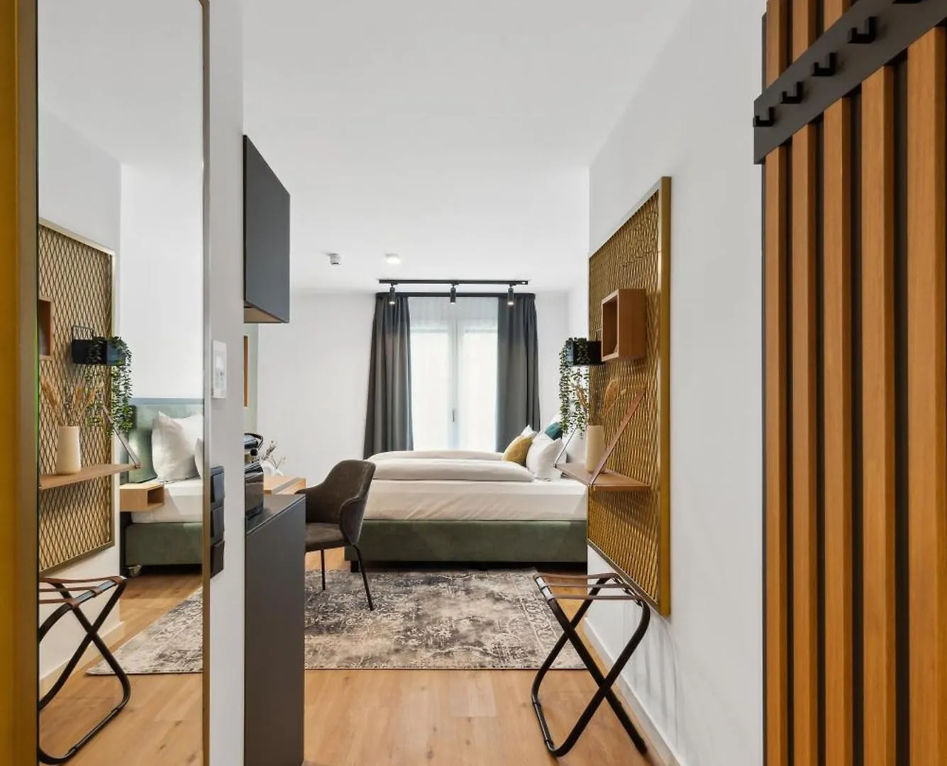 Nena Apartments Muenchen City Aparthotel München
