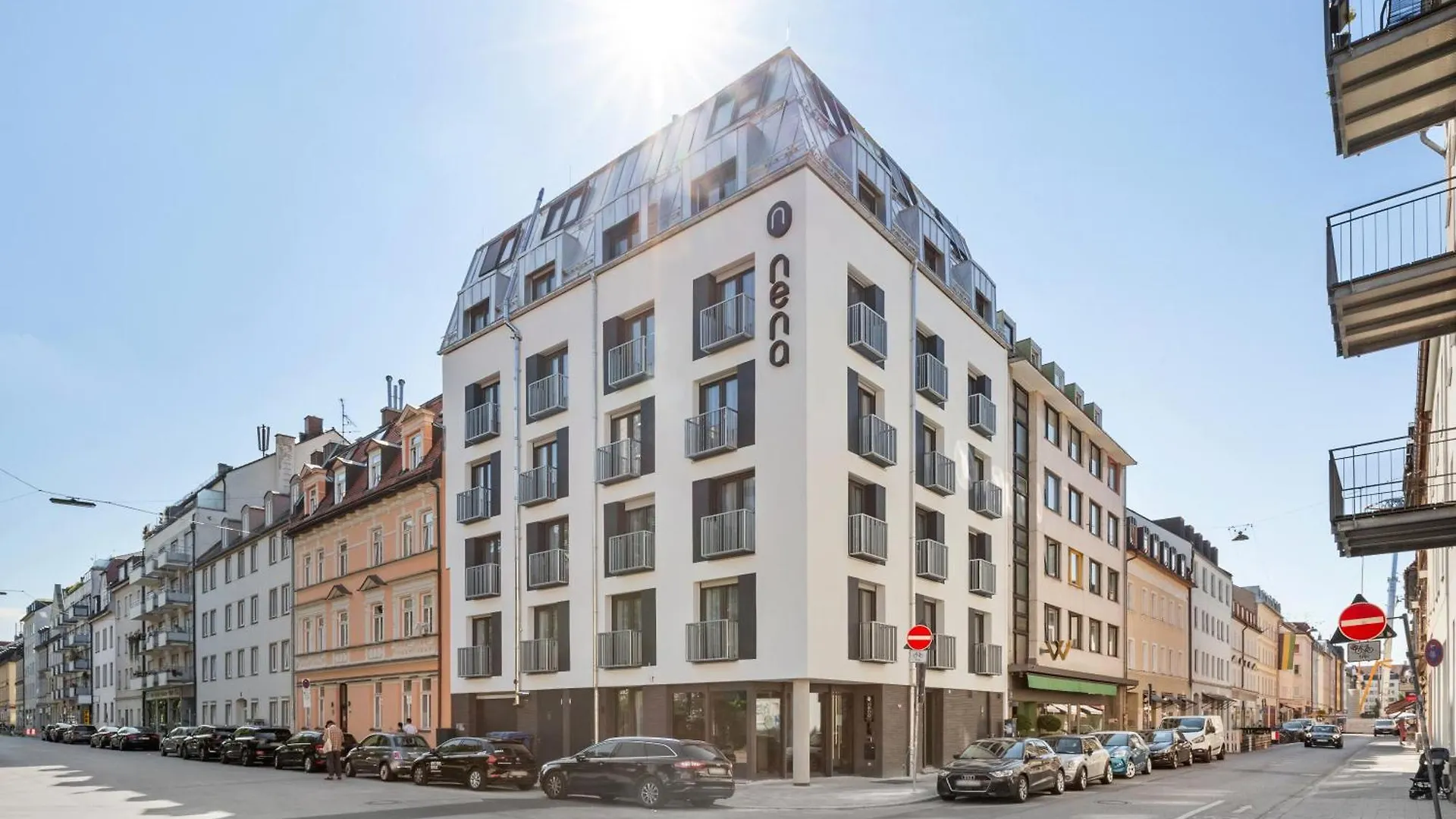 Nena Apartments Muenchen City 4*, München